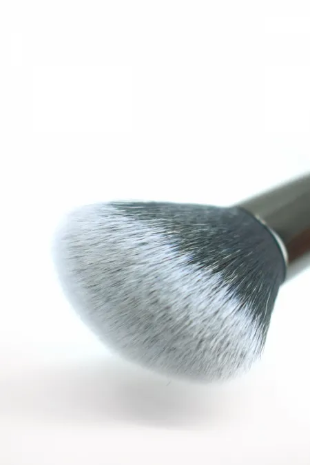 Flawless Face Brush