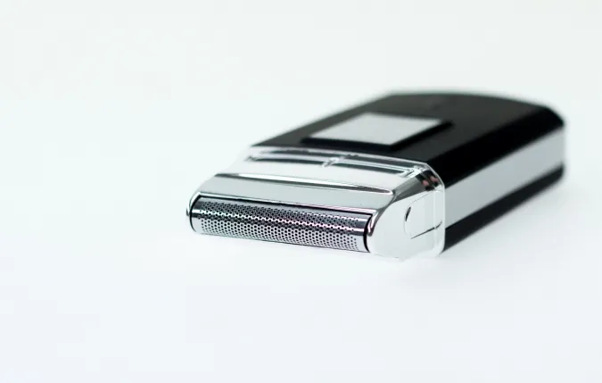 Mobile shaver